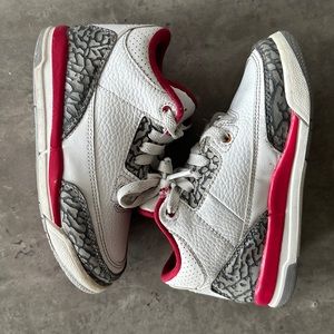Air Jordan fire red 3